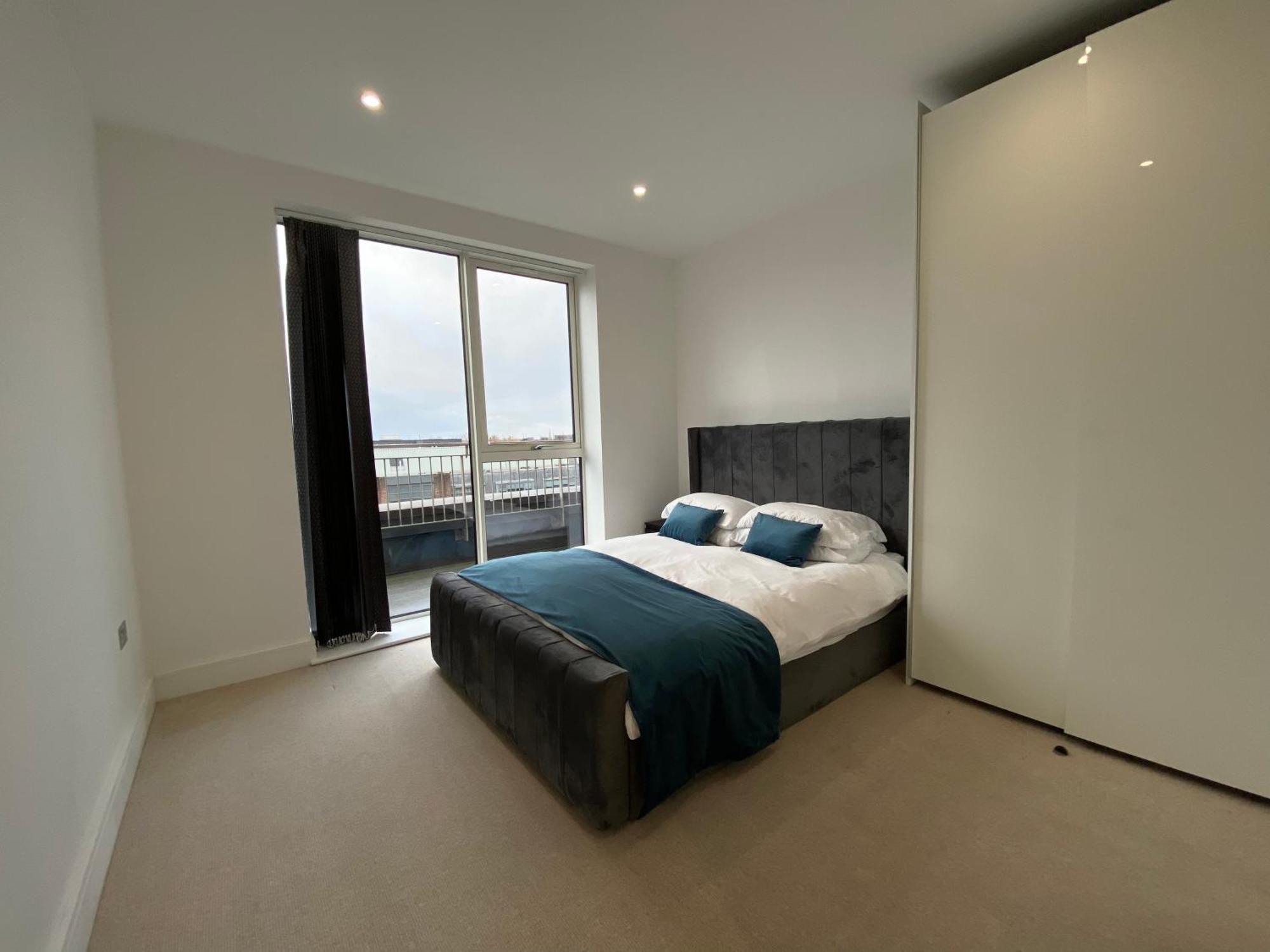 Spacious 2 Bedroom Penthouse Retreat Londra Esterno foto